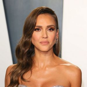 Джессика Альба