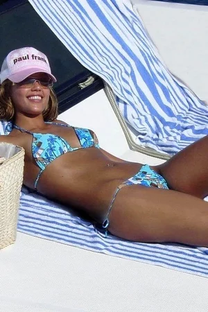 Голая Джессика Альба - фото 24