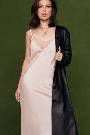 Красивые фото Милли Браун - фото 01