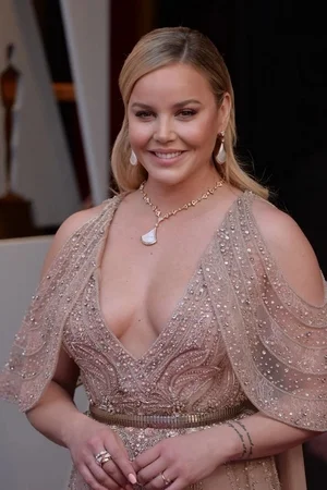 Голая Эбби Корниш - фото 06