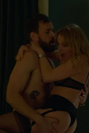 Голая Ида Энгволь в кино - фото 13