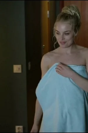 Голая Ида Энгволь в кино - фото 27