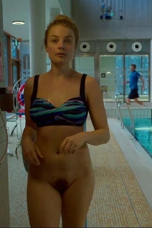 Голая Ида Энгволь в кино - фото 41