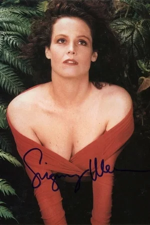 Голая Сигурни Уивер - фото 06