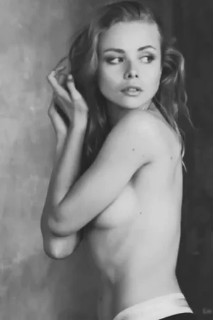 Голая Анастасия Акатова - фото 16