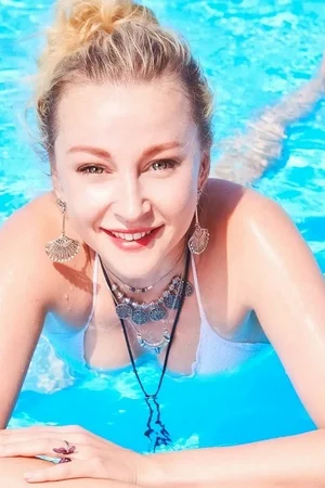 Голая Ольга Медынич - фото 16