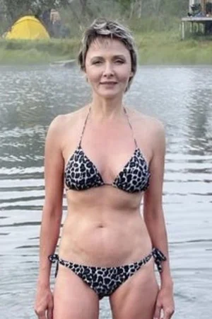 Дарья Повереннова в нижнем белье или купальнике - фото 31