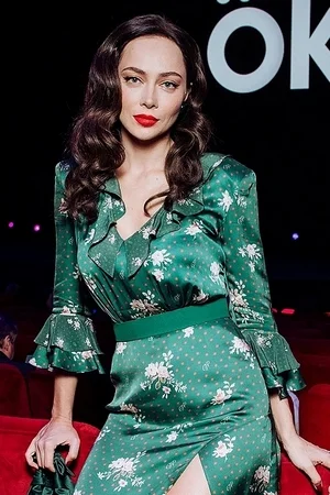 Голая Анастасия Самбурская - фото 01